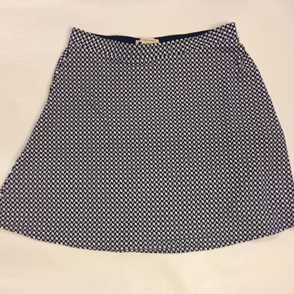 41hawthorn Navy and white medium skirt